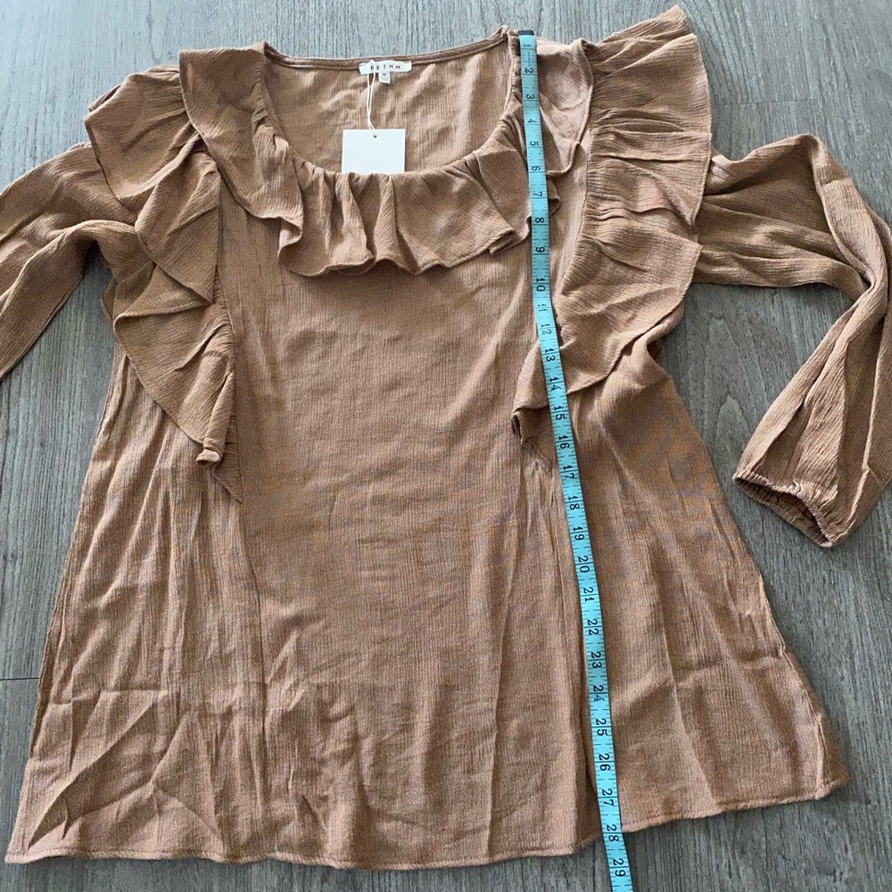 RETHM Ruffle Top NWT - Picture 4 of 6